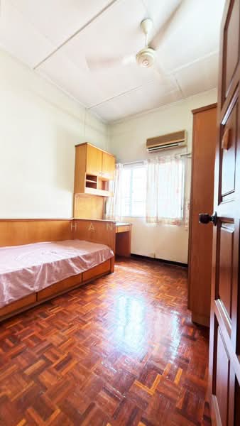 Rumah Teres 2 Tingkat untuk Dijual di BANDAR PUCHONG JAYA (Puchong) - Hann . - Bedroom - PropertyGuru.com.my