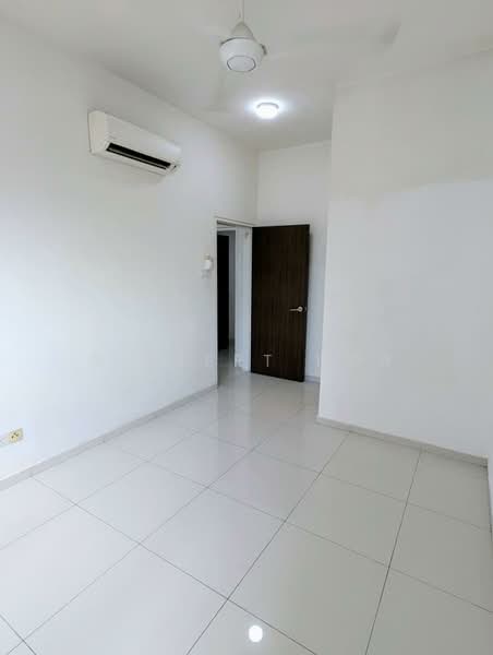 Servis Apartment untuk Dijual di Seasons Garden Residences - Gilbert Hor - Interior - PropertyGuru.com.my