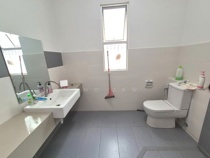 Rumah Teres 2 Tingkat untuk Dijual di Iskandar Puteri (Nusajaya) (Johor) - Kino Jaw - Bathroom - PropertyGuru.com.my