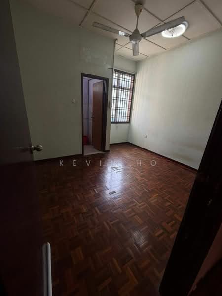 Rumah Teres 2 Tingkat untuk Dijual di Taman Setia Indah (Tebrau) - Kevin Ho - PropertyGuru.com.my