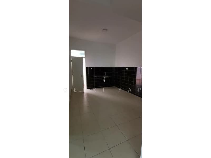 Rumah Teres 2 Tingkat untuk Dijual di Johor Bahru (Johor) - Genki Yap - Kitchen - PropertyGuru.com.my