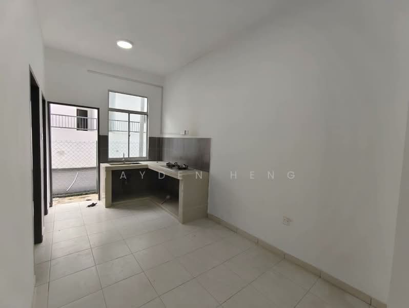 2-storey Terraced House for Sale in Taman Scientex Rawang (Rawang) - Jayden Heng - Kitchen - PropertyGuru.com.my