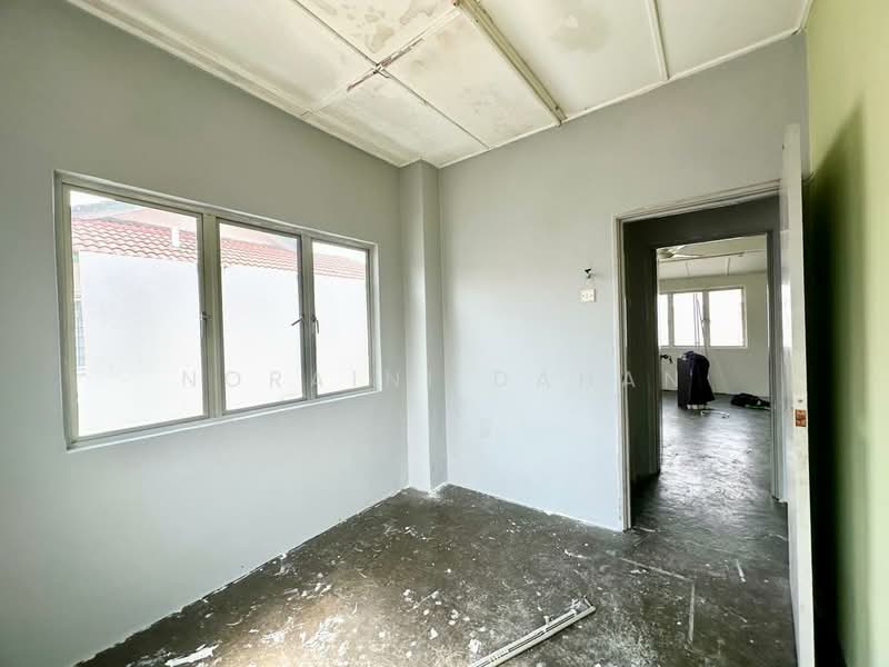 2-storey Terraced House for Sale in Saujana Utama (Selangor) - Noraini Dahan - Interior - PropertyGuru.com.my