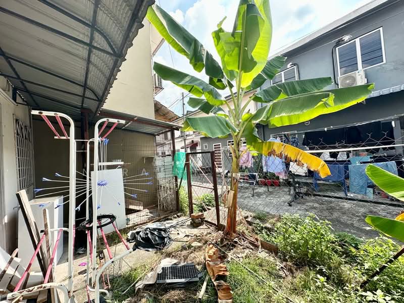 2-storey Terraced House for Sale in Saujana Utama (Selangor) - Noraini Dahan - Exterior - PropertyGuru.com.my