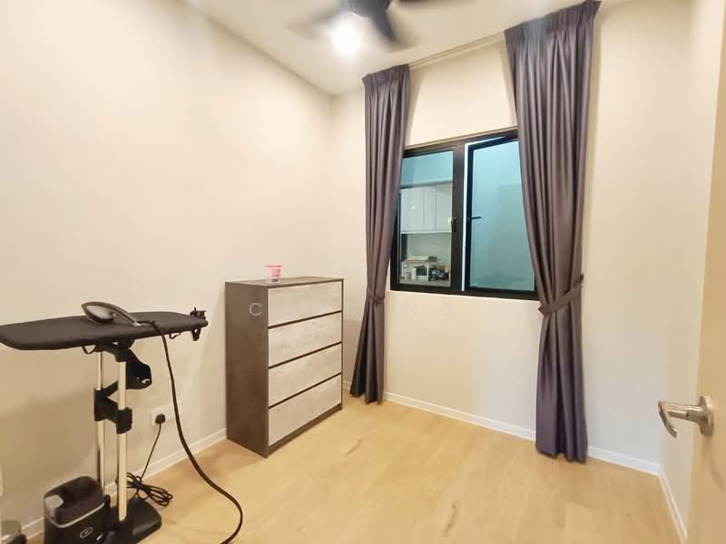 Condominium for Sale at TreeO - Cris Ng - Bedroom - PropertyGuru.com.my