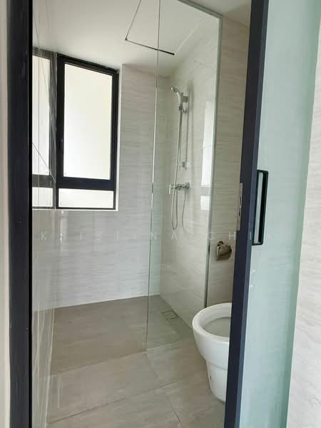 Servis Apartment untuk Dijual di Baron Residence @ Lake City - Kristina Chia - Bathroom - PropertyGuru.com.my