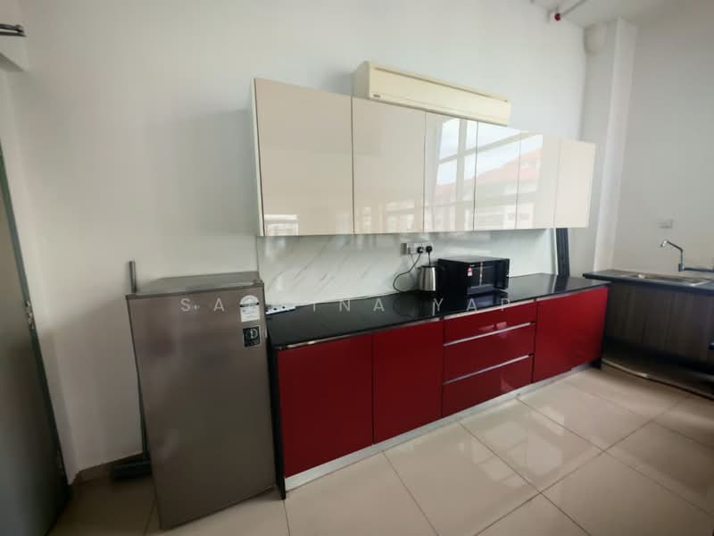 Service Residence for Rent at Pinnacle Kelana Jaya - Sabrina Yap - Kitchen - PropertyGuru.com.my