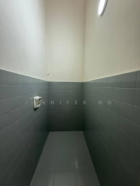1-storey Terraced House for Sale in Taman Air Biru (Pasir Gudang) - Jennifer Ng - Bathroom - PropertyGuru.com.my
