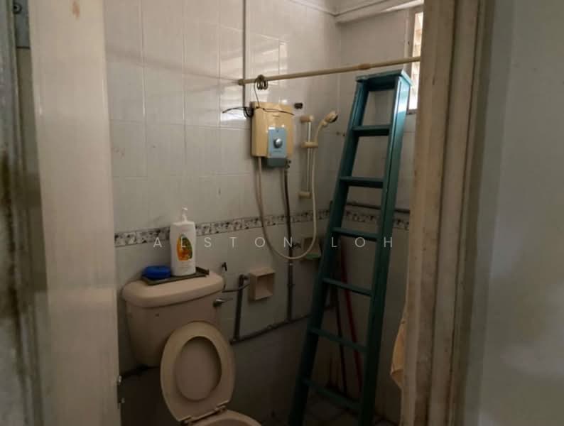 Pangsapuri untuk Dijual di Fortune Court - Alston Loh - Bathroom - PropertyGuru.com.my