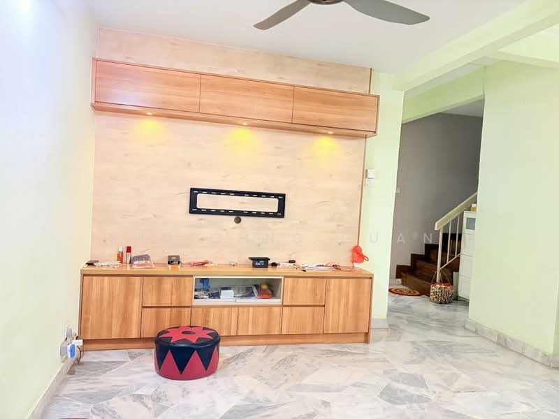 Rumah Teres 2 Tingkat untuk Dijual di Bandar Kinrara Seksyen 1 (Bandar Kinrara) - Kho Chng Guan - Living Room - PropertyGuru.com.my