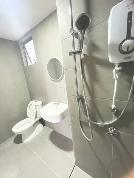 Servis Apartment untuk Disewa di Astetica Residences - Wai Hoe - Bathroom - PropertyGuru.com.my