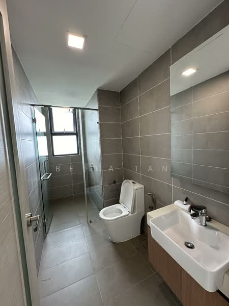 Servis Apartment untuk Dijual di The M @ Medini Macrolink - Bella Tan - Bathroom - PropertyGuru.com.my