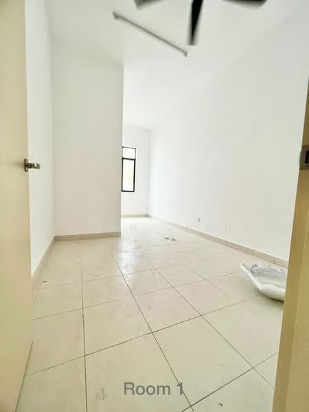Rumah Teres untuk Dijual di Pasir Gudang (Johor) - Brown Cheng - PropertyGuru.com.my