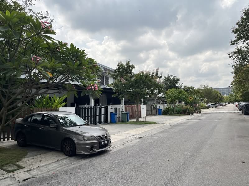 Rumah Teres untuk Dijual di Shah Alam (Selangor) - James Tan - Exterior - PropertyGuru.com.my
