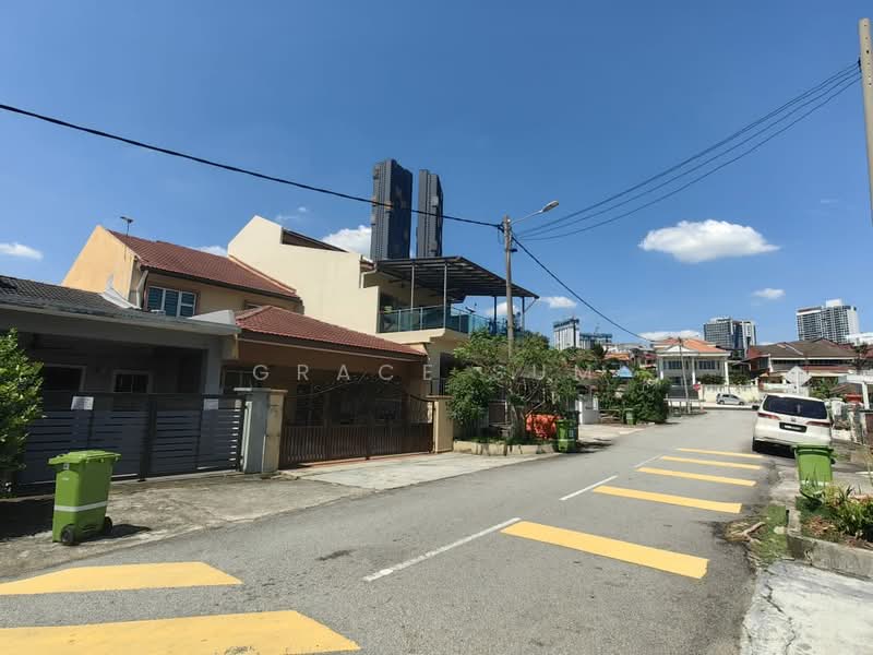 1-storey Terraced House for Sale in Taman Midah (Cheras) - GRACE SUM - Exterior - PropertyGuru.com.my