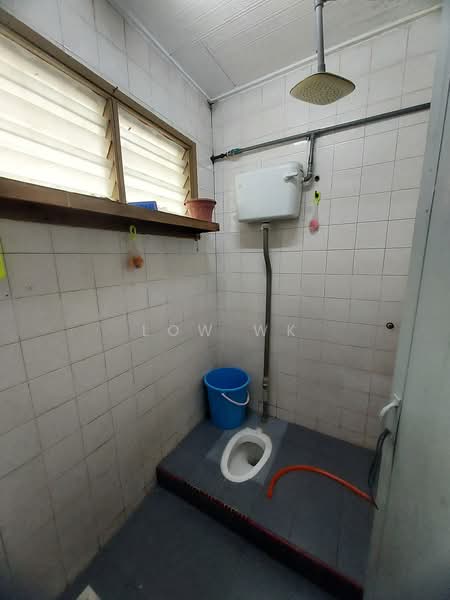 3-storey Terraced House for Sale in Bandar Baru Sri Petaling (Sri Petaling) - LOW WK - Bathroom - PropertyGuru.com.my