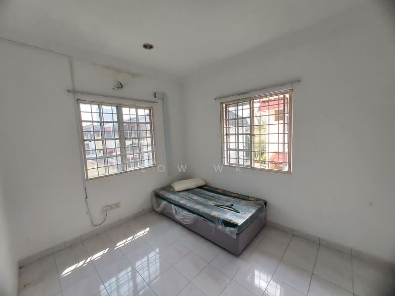 3-storey Terraced House for Sale in Bandar Baru Sri Petaling (Sri Petaling) - LOW WK - Bedroom - PropertyGuru.com.my
