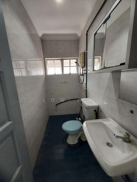 3-storey Terraced House for Sale in Bandar Baru Sri Petaling (Sri Petaling) - LOW WK - Bathroom - PropertyGuru.com.my