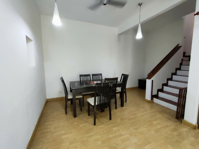 Townhouse for Sale in Petaling Jaya (Selangor) - Kelvin . - Dining Room - PropertyGuru.com.my