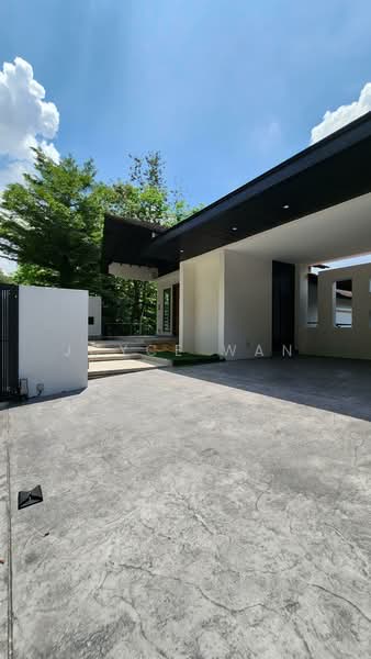 Bungalow House for Sale in Country Heights Damansara (Kuala Lumpur) - Joyce Wan - PropertyGuru.com.my