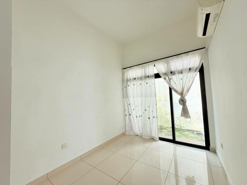 Rumah Kluster untuk Dijual di Skudai (Johor) - Anson Hiong - PropertyGuru.com.my