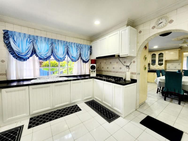 Rumah Banglo untuk Dijual di Seksyen 6 (Shah Alam) - Ashraff Daniel - PropertyGuru.com.my