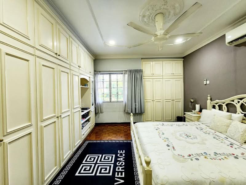 Rumah Banglo untuk Dijual di Seksyen 6 (Shah Alam) - Ashraff Daniel - PropertyGuru.com.my