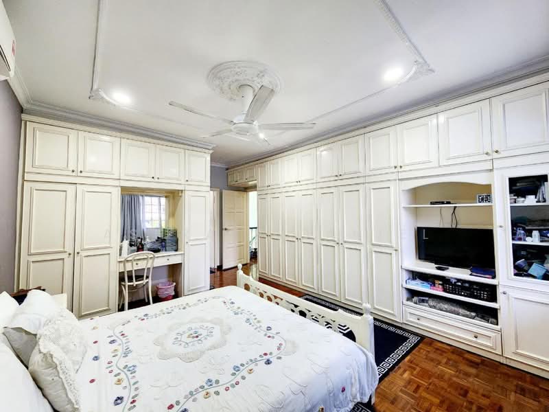 Rumah Banglo untuk Dijual di Seksyen 6 (Shah Alam) - Ashraff Daniel - PropertyGuru.com.my