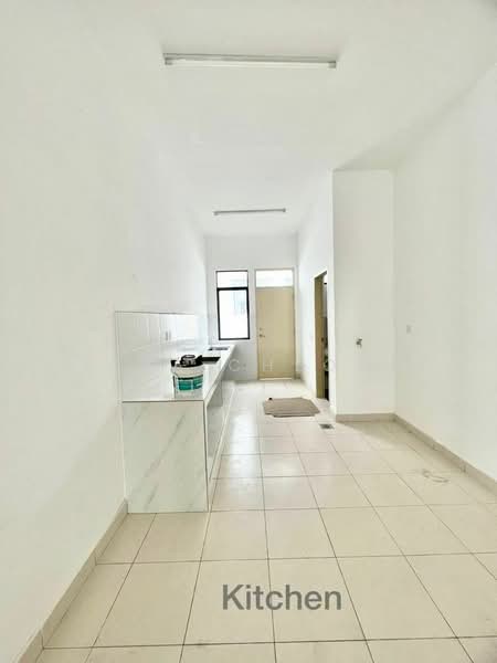 Rumah Teres untuk Dijual di Pasir Gudang (Johor) - Vera Cheong - Kitchen - PropertyGuru.com.my