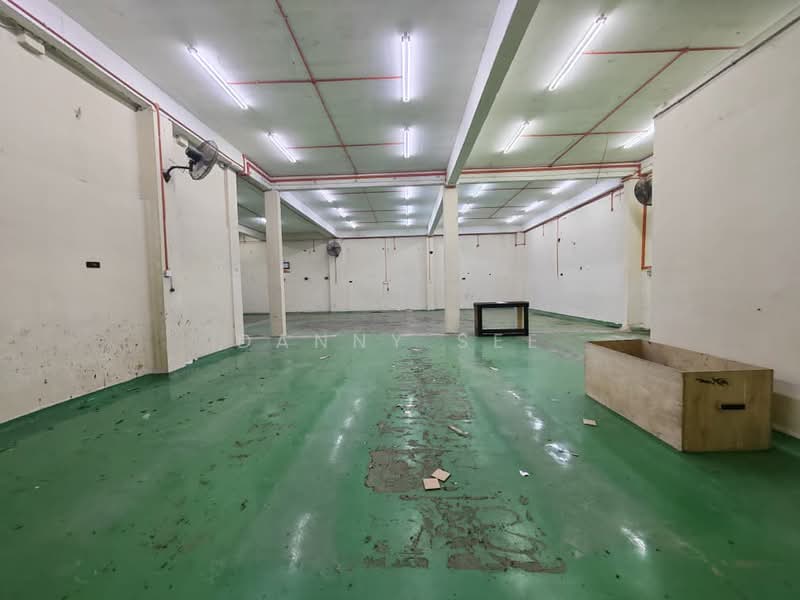 Semi-D Factory for Rent in Taman Timur (Kulai) - Danny See - Interior - PropertyGuru.com.my