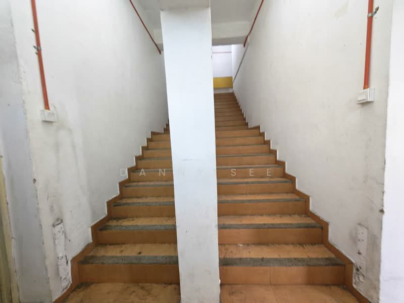 Semi-D Factory for Rent in Taman Timur (Kulai) - Danny See - Corridor - PropertyGuru.com.my