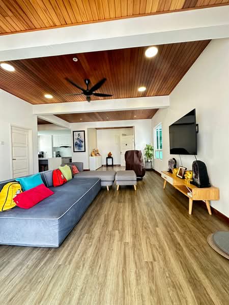 Kondominium untuk Dijual di Fiera Vista - Png Lee Peng - Living Room - PropertyGuru.com.my