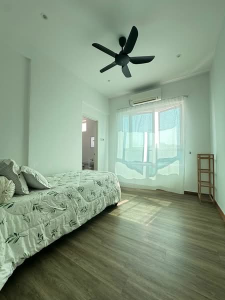 Kondominium untuk Dijual di Fiera Vista - Png Lee Peng - Bedroom - PropertyGuru.com.my