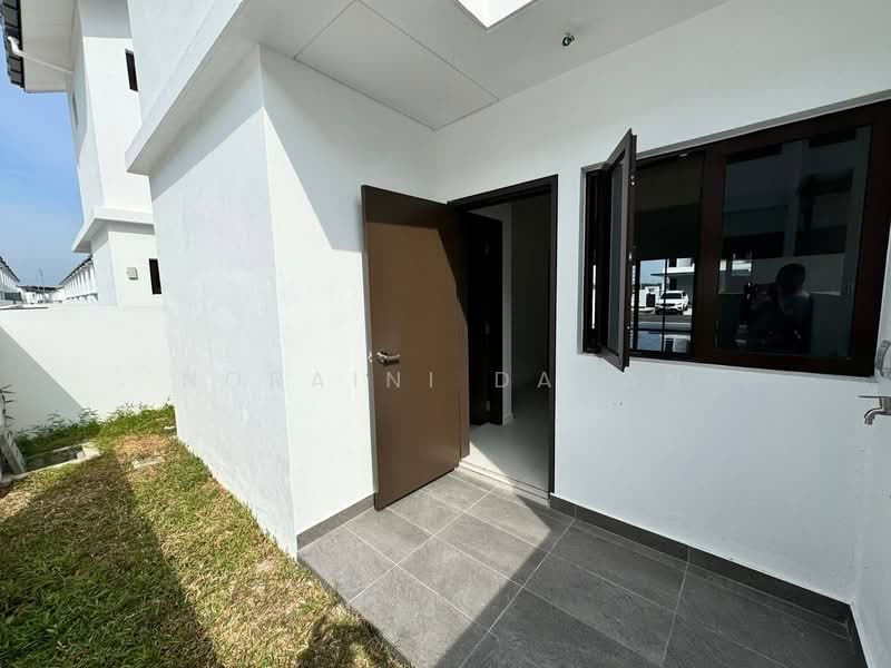 2-storey Terraced House for Sale in Sepang (Selangor) - Noraini Dahan - Exterior - PropertyGuru.com.my