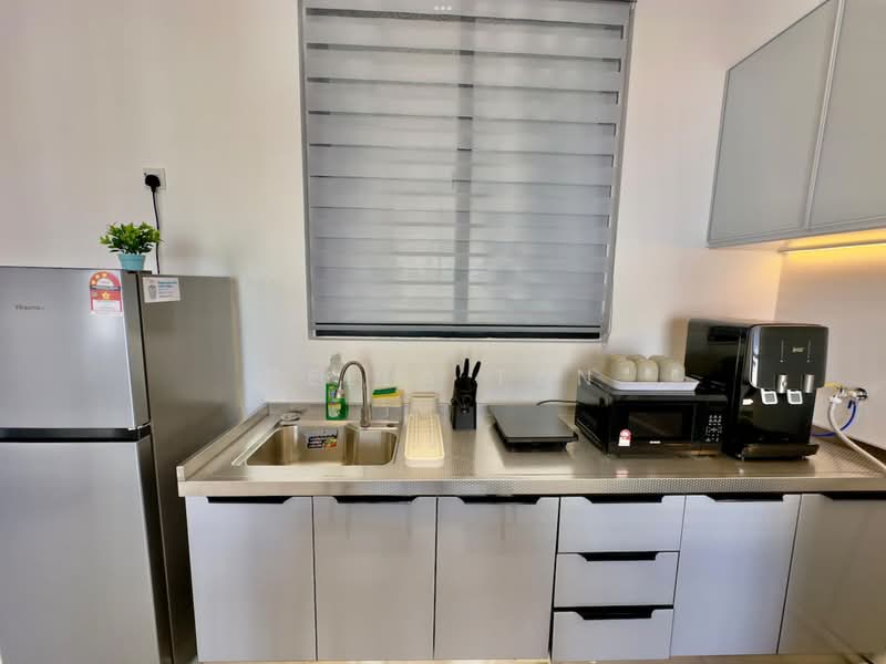 Service Residence for Sale at The M @ Medini Macrolink - Bella Tan - Kitchen - PropertyGuru.com.my