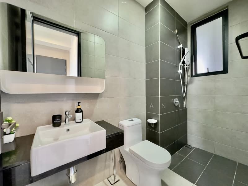 Service Residence for Sale at The M @ Medini Macrolink - Bella Tan - Bathroom - PropertyGuru.com.my