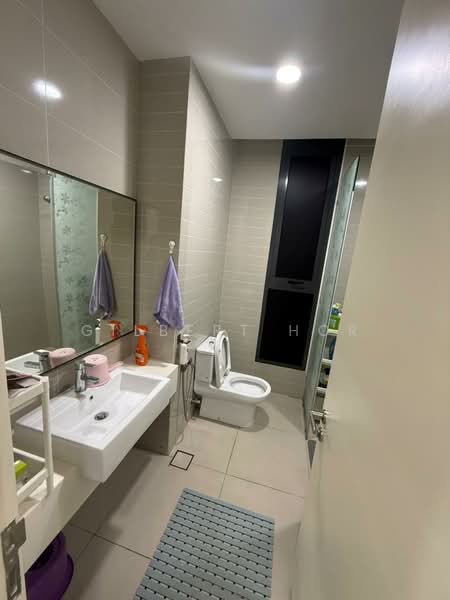 Condominium for Sale at The Veo - Gilbert Hor - Bathroom - PropertyGuru.com.my