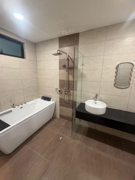 Servis Apartment untuk Disewa di Molek Regency - Kevin Lim - PropertyGuru.com.my