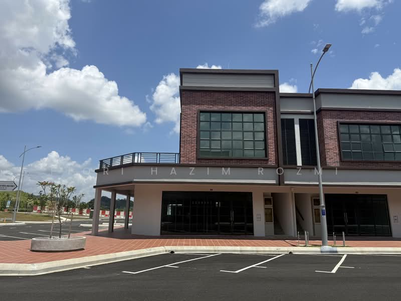 Shop for Rent in Seremban (Negeri Sembilan) - Fiqri Hazim Rozmi - Exterior - PropertyGuru.com.my