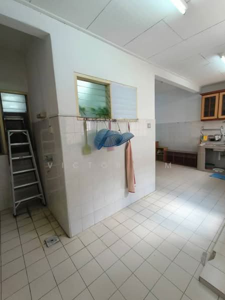1.5-storey Terraced House for Sale in Bandar Seri Alam (Masai) - Victor Lim - PropertyGuru.com.my