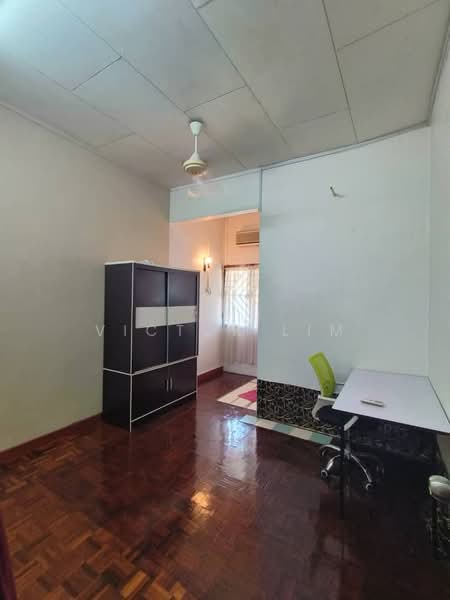 1.5-storey Terraced House for Sale in Bandar Seri Alam (Masai) - Victor Lim - PropertyGuru.com.my
