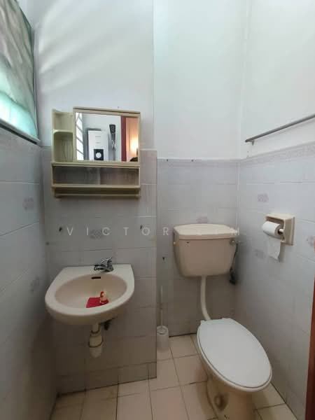 1.5-storey Terraced House for Sale in Bandar Seri Alam (Masai) - Victor Lim - PropertyGuru.com.my