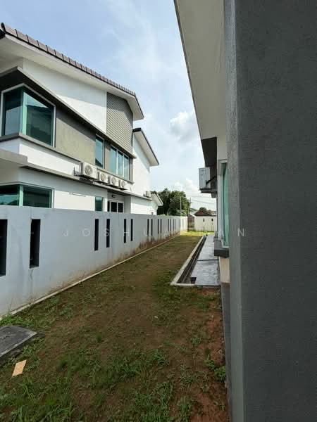 Semi-Detached House for Rent in Shah Alam (Selangor) - Joshua Fan - Exterior - PropertyGuru.com.my