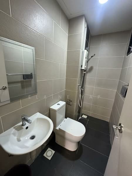 Servis Apartment untuk Dijual di Tuan Residency - Elaine Yap - Bathroom - PropertyGuru.com.my