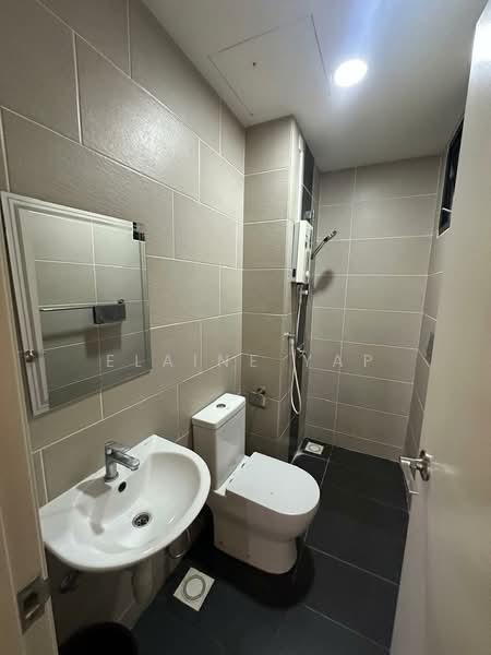 Servis Apartment untuk Dijual di Tuan Residency - Elaine Yap - Bathroom - PropertyGuru.com.my