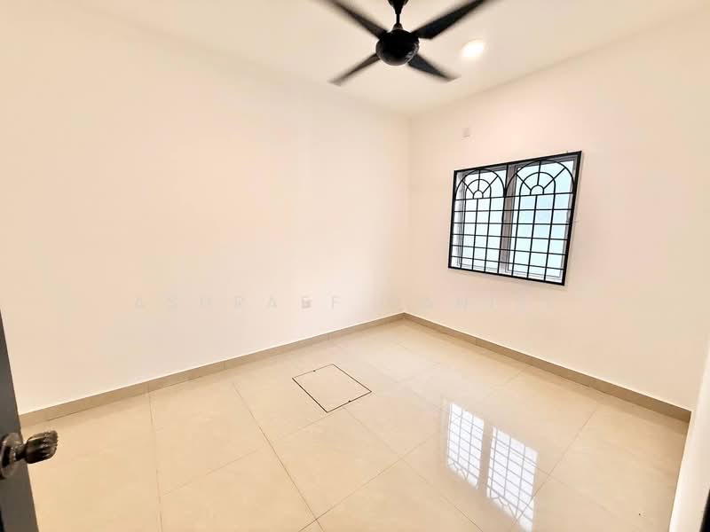 2-storey Terraced House for Sale in Bandar Tasik Kesuma (Beranang) - Ashraff Daniel - Interior - PropertyGuru.com.my