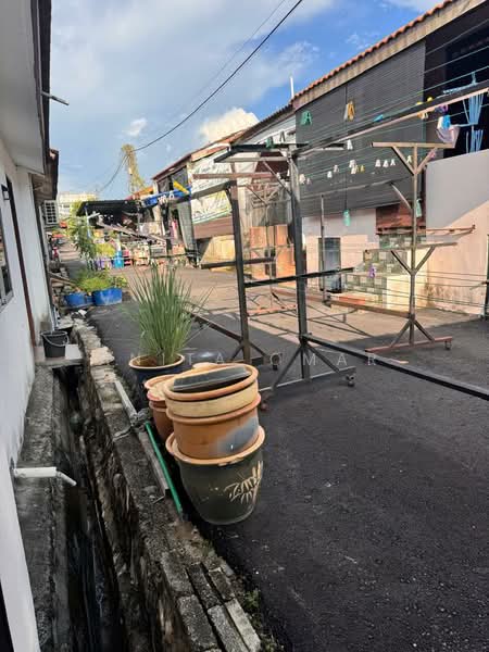 Terraced House for Sale in Taman Intan Perdana (Si Rusa) - Anita Omar - Exterior - PropertyGuru.com.my
