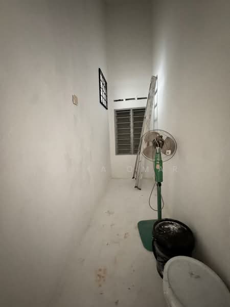 Terraced House for Sale in Taman Intan Perdana (Si Rusa) - Anita Omar - Interior - PropertyGuru.com.my