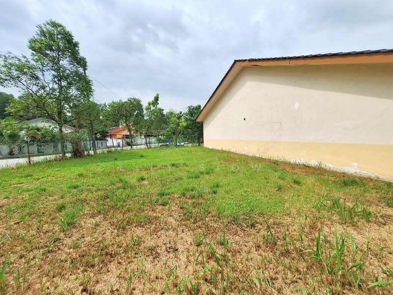 1-storey Terraced House for Sale in Bandar Putra Permai (Seri Kembangan) - Lily Siow - Corner Lot  - Bandar Putra Permai - PropertyGuru.com.my