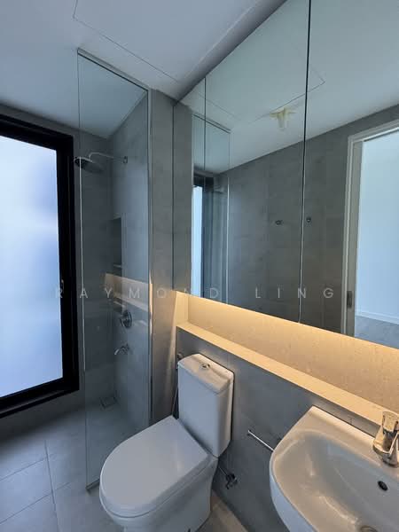 Service Residence for Sale at Jendela Residences - Raymond Ling - Bathroom - PropertyGuru.com.my